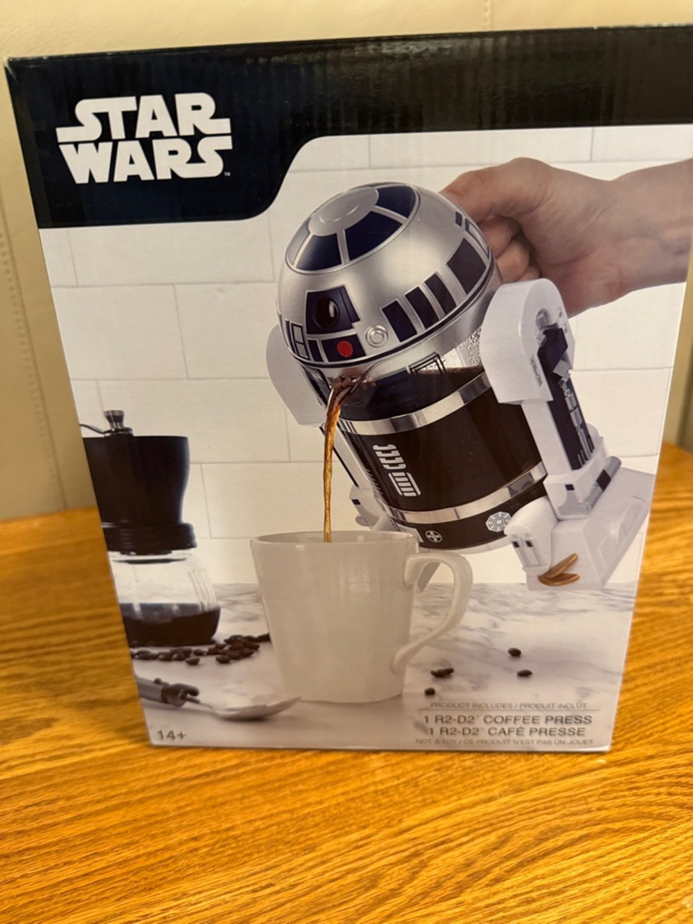 NIB Disney Star Wars 32 oz Coffee Press